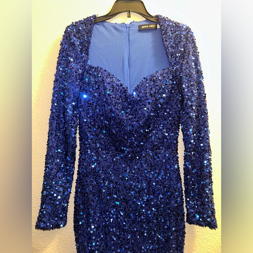Beautiful new without tags blue dress